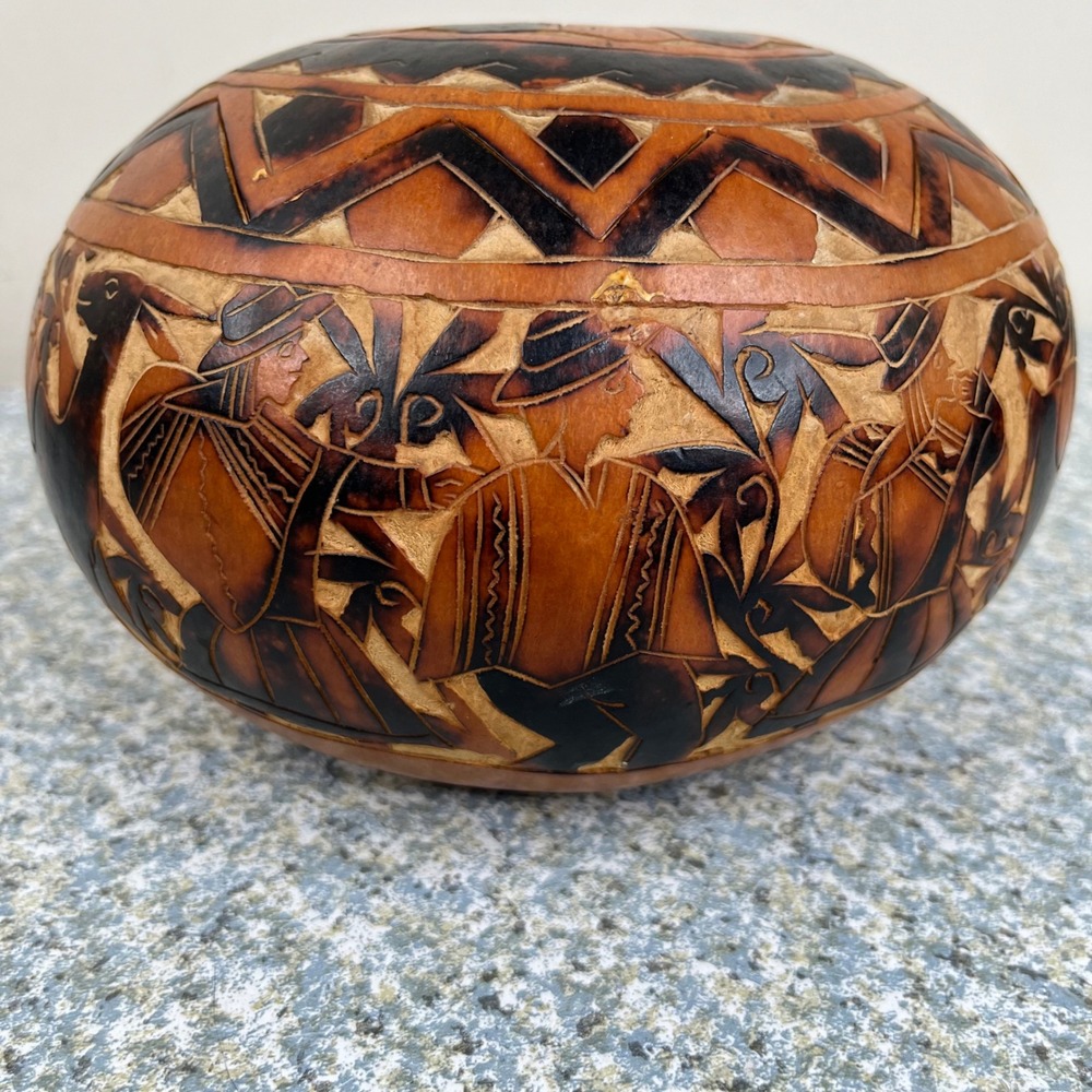 Handmade Peruvian Carved Gourd Lidded Bowl Llama Folk Art Brown 7in Peru